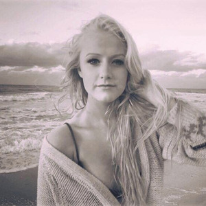 欧美性色黄大片A级毛片图片
